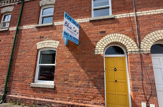 8 Brook Street, Dundalk, Co. Louth - Click to view photos