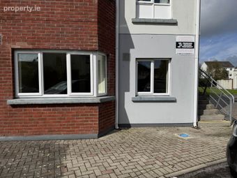 62 Ard Caoin, Gort Road, Ennis, Co. Clare, Ennis, Co. Clare - Image 2