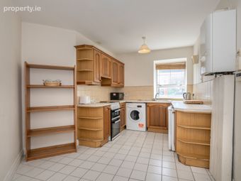 Apt 1, Lee View House, 13 Father Mathew Quay, Cork, Cork City Centre, Co. Cork - Image 4