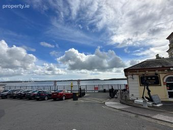 7 East Beach, Cobh, Cobh, Co. Cork - Image 2