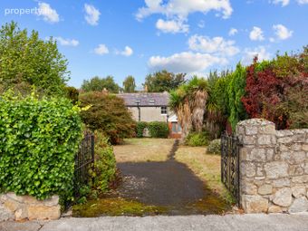 26 Stillorgan Park, Blackrock, Co. Dublin - Image 2