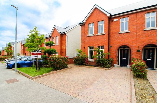 49 Citywest Village Avenue, Citywest Village, Citywest, Dublin 24, Citywest, Co. Dublin - Click to view photos