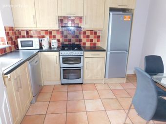 89 Clonlea, Mount Oval Village, Rochestown, Co. Cork - Image 4