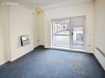 43 The Courtyard, City Square, Blackpool, Co. Cork - Image 2
