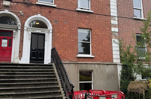 Flat 9, 85 North Circular Road, North Circular Road, Dublin 7 - Click to view photos