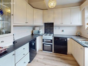 21 Saint Joseph's Terrace, Portarlington, Portarlington, Co. Offaly - Image 4
