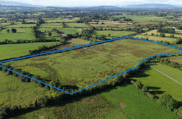 Ballinglana, Lattin, Co. Tipperary - Click to view photos