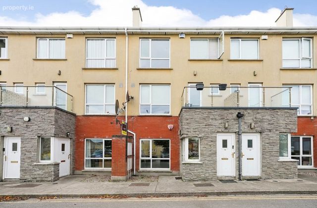 17 Bremore Pastures Park, Balbriggan, Co. Dublin, Balbriggan, Co. Dublin - Click to view photos