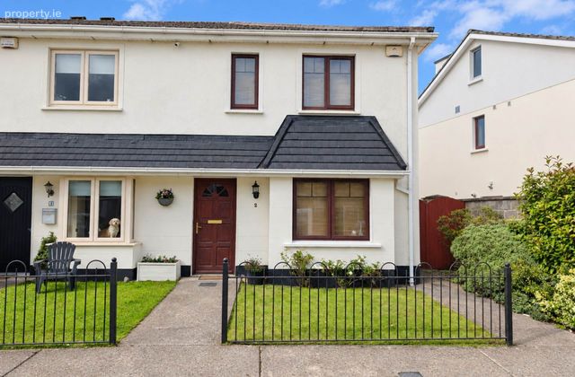 2 Straffan Avenue, Straffan Wood, Maynooth, Co. Kildare, Maynooth, Co. Kildare - Click to view photos