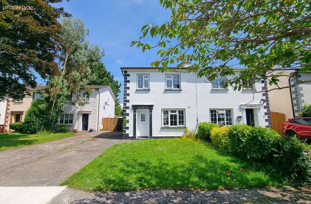 104 Dara Court, Celbridge, Co. Kildare - Click to view photos
