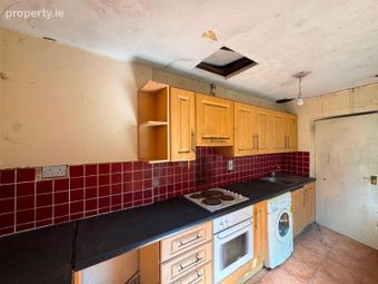 4 Poole Terrace, Dolphin's Barn Street, Dublin 8, Dublin 8 - Image 5