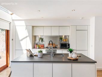Cove Villa, 1a Lower Albert Road, Sandycove, Co. Dublin, Sandycove, Co. Dublin - Image 5