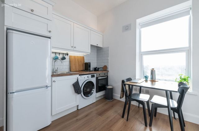 4 North Circular Road, Dublin 7 - Click to view photos