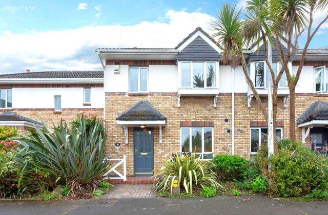 119 Carysfort Park, Blackrock, Blackrock, Co. Dublin - Click to view photos