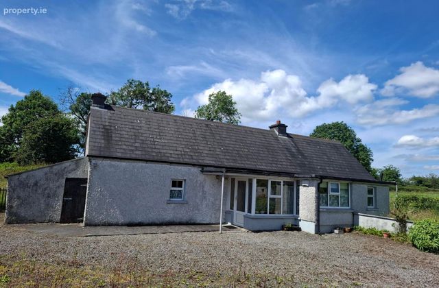 Temple, Horseleap, Moate, Co Westmeath, Moate, Co. Westmeath - Click to view photos