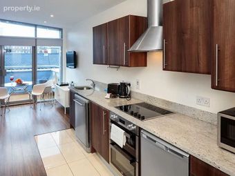 24a Grattan Street, Grand Canal Dock, Dublin 2 - Image 2