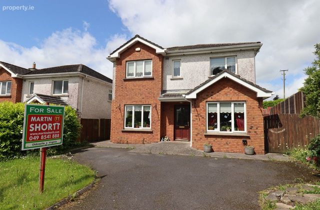 5 Loughcrew Hills, Oldcastle, Co. Meath - Click to view photos