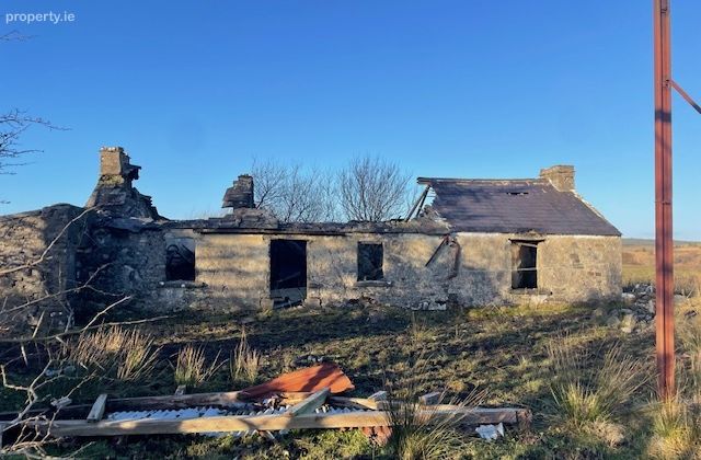 Ballykeel North, Kilfenora, Co. Clare - Click to view photos