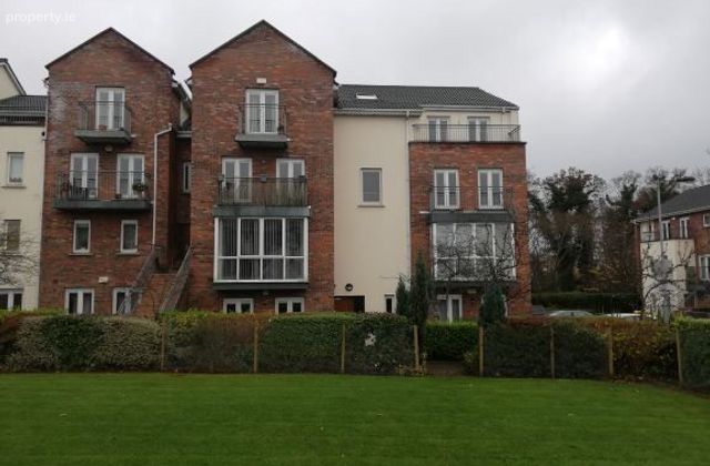 70 Blasket Square, Waterville, Ballycoolin, Dublin 15 - Click to view photos