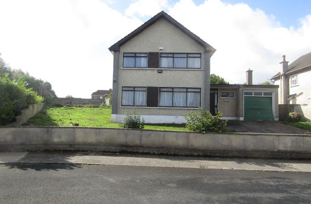Moynalty House, 18 Dromore Rise, Raheen, Co. Limerick - Click to view photos