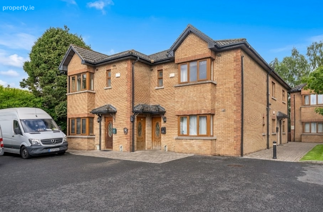 7 X Apartments At Aileach, Blakestown Road, Mulhuddart, Dublin 15, Dublin 15 - Click to view photos