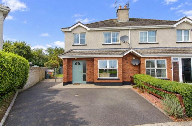 82 Coille Bheithe, Nenagh, Co. Tipperary, Nenagh, Co. Tipperary - Click to view photos
