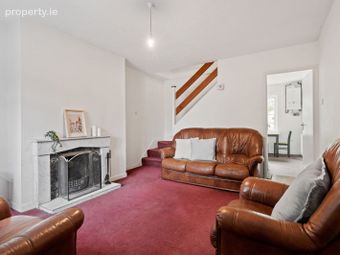 38 Saint Anne's, Kimmage, Dublin 12 - Image 2