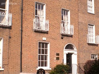 13 Warrington Place, Dublin 2 - Image 2