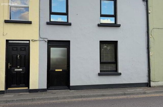 Lower Bridge Street, Killorglin, Co. Kerry, Killorglin, Co. Kerry - Click to view photos