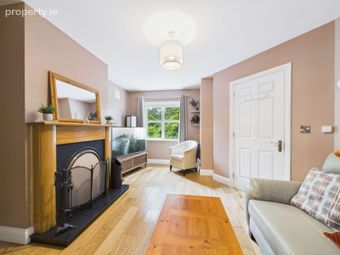 2 Estuary Wood, Ferrybank, Slieverue, Co. Kilkenny - Image 4