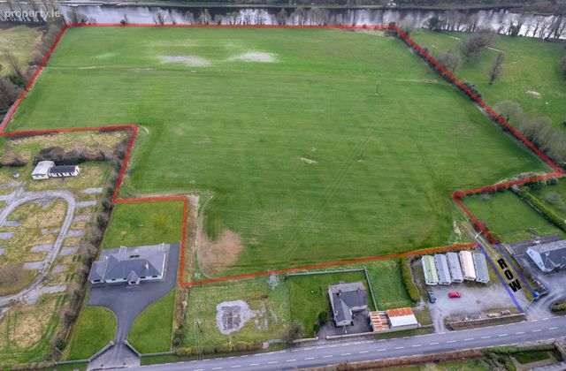 Kings Inch, Castlehyde Road, Fermoy, Co. Cork - Click to view photos
