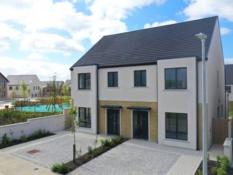 Type A2/a4 3 Bed Semi-detached, Type A2/a4 - 3 Bed Semi Detached, Broom Heights, Midleton, Co. Cork, Midleton, Co. Cork - Image 2