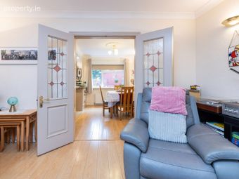 22 The Crescent, Griffith Downs, Drumcondra, Dublin 9 - Image 5
