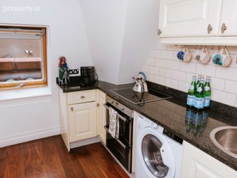 Apartment 3, 17 Fade Street, Dublin 2 - Image 3