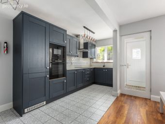 23 Brooklawn Wood, Stradbrook Road, Blackrock, Co. Dublin - Image 4