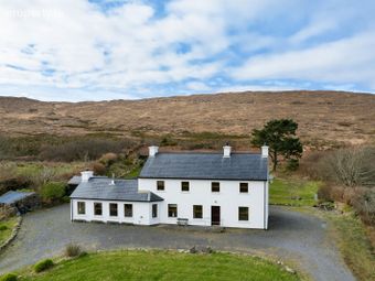Knockeens, Durrus, Bantry, Co. Cork - Image 3