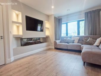 8 Greenhills Park With Attic Ready For Conversion For Potential 4th Bedroom, Kill, Co. Kildare - Image 3