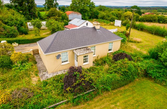 Hermitage, Ballinagare, Castlerea, Co Roscommon, Ballinagare, Co. Roscommon - Click to view photos