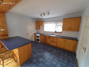 34 Delfern Grove, Maryborough Hill, Rochestown, Co. Cork - Image 5