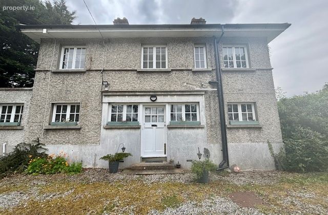 Newlands Road, Lucan, Co. Dublin, Lucan, Co. Dublin - Click to view photos