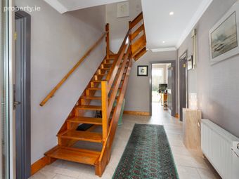 6 Deerpark Avenue, Castleknock, Dublin 15, Castleknock, Dublin 15 - Image 2