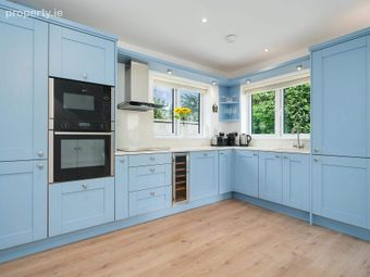 18 Willow Bank, Sandyford Road, Dundrum, Dublin 16, Dundrum, Dublin 16