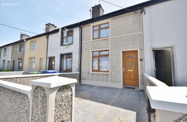 23 O'connell's Avenue, Listowel, Co. Kerry - Click to view photos