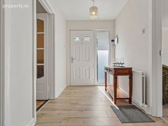 29 Marian Crescent, Rathfarnham, Dublin 14 - Image 5