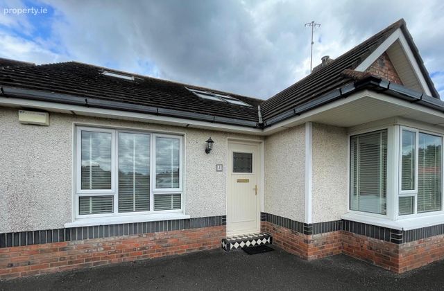 Foxbury, Golf Links Road, Bettystown, Co. Meath - Click to view photos