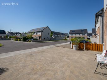 25 The Lawn, Janeville, Carrigaline, Cork, Carrigaline, Co. Cork - Image 3