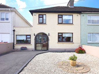 27 Kinvara Grove, Navan Road, Dublin 7, Co. Dublin, Ashtown, Dublin 7 - Image 2