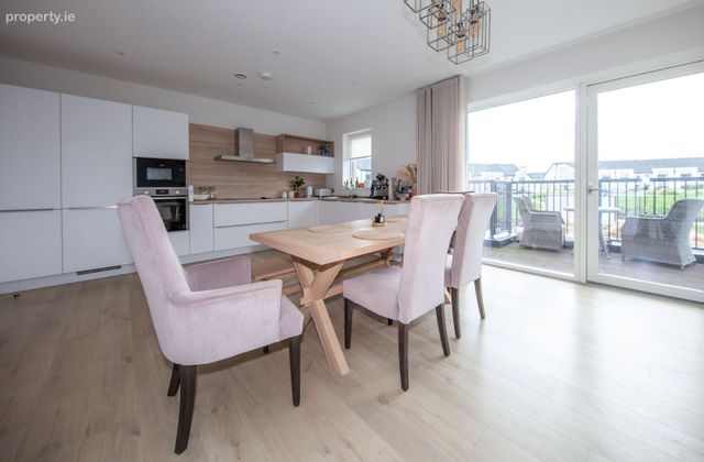 30 The Grove, Saint Marnock's Bay, Portmarnock, Co. Dublin - Click to view photos