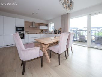 30 The Grove, Saint Marnock's Bay, Portmarnock, Co. Dublin - Image 2