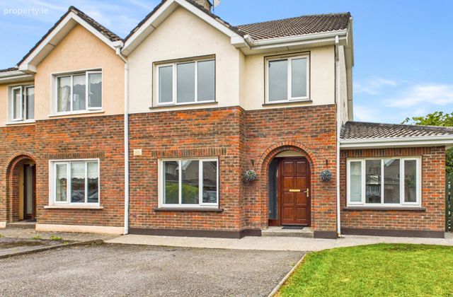 89 Aughanteeroe, Gort Road, Ennis, Co Clare, Ennis, Co. Clare - Click to view photos